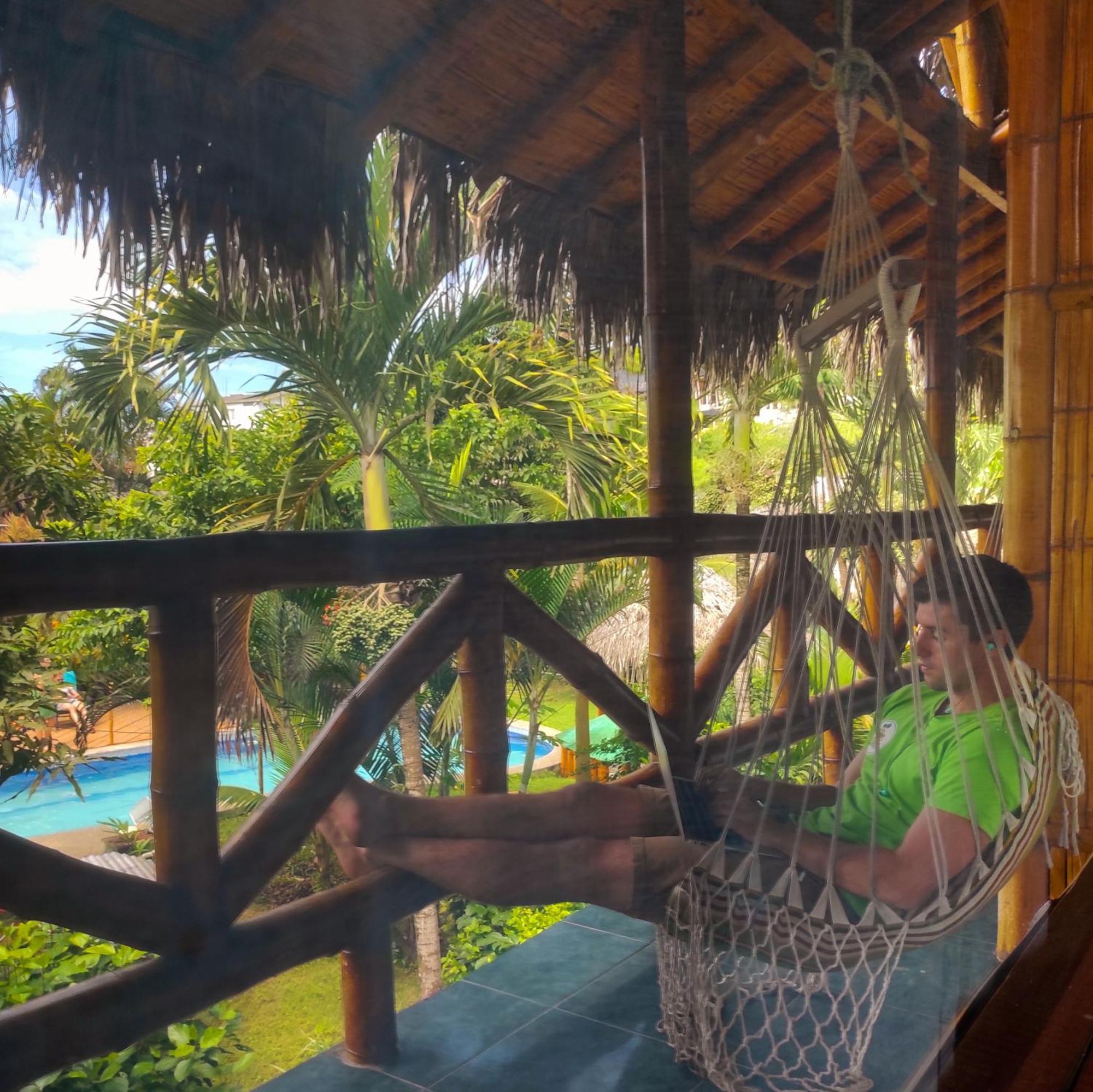 Montanita Cabanas 外观 照片