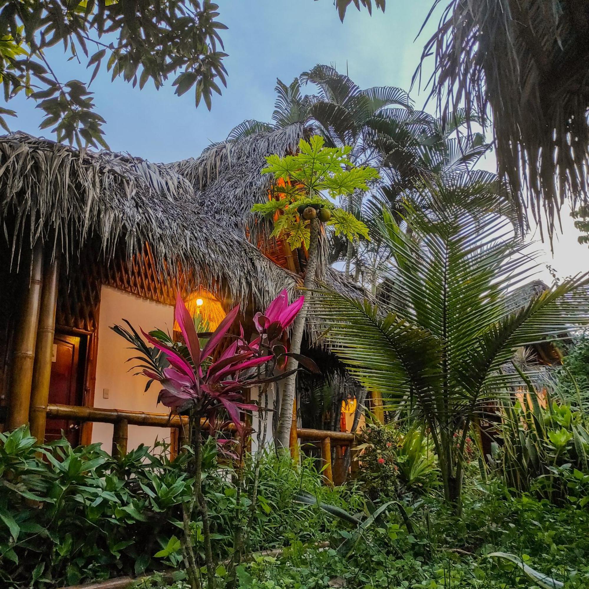 Montanita Cabanas 外观 照片